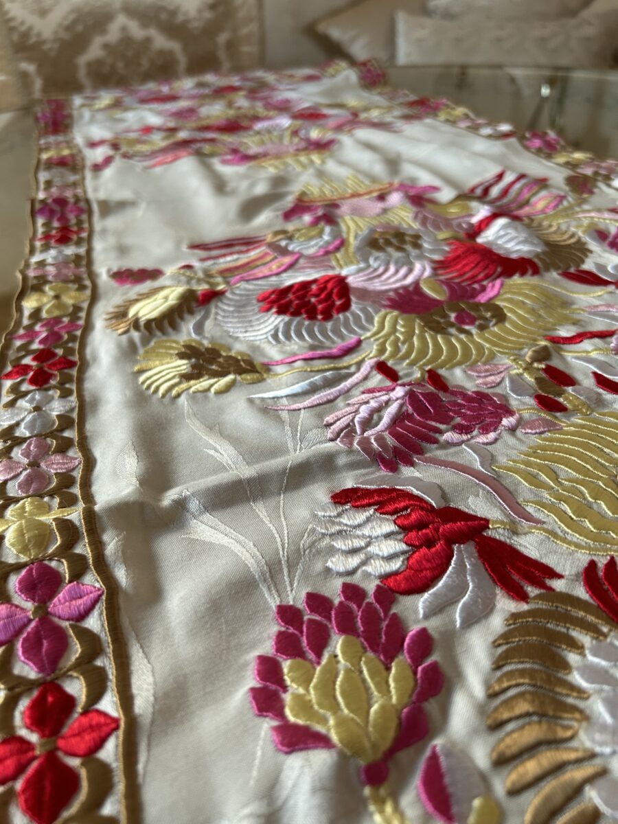 Chemin de Table REF102025 – Image 4